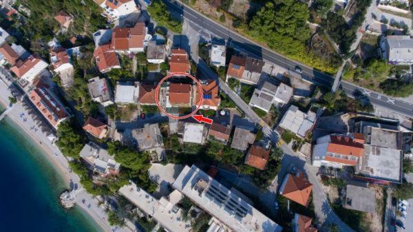 Apartmani Niko Podgora Exterior foto